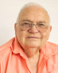 Melvin Christensen 2-9335 - Avery Heights